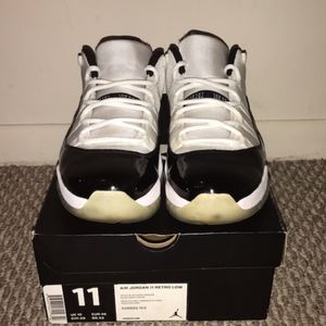Air Jordan 11 Low "Concord"